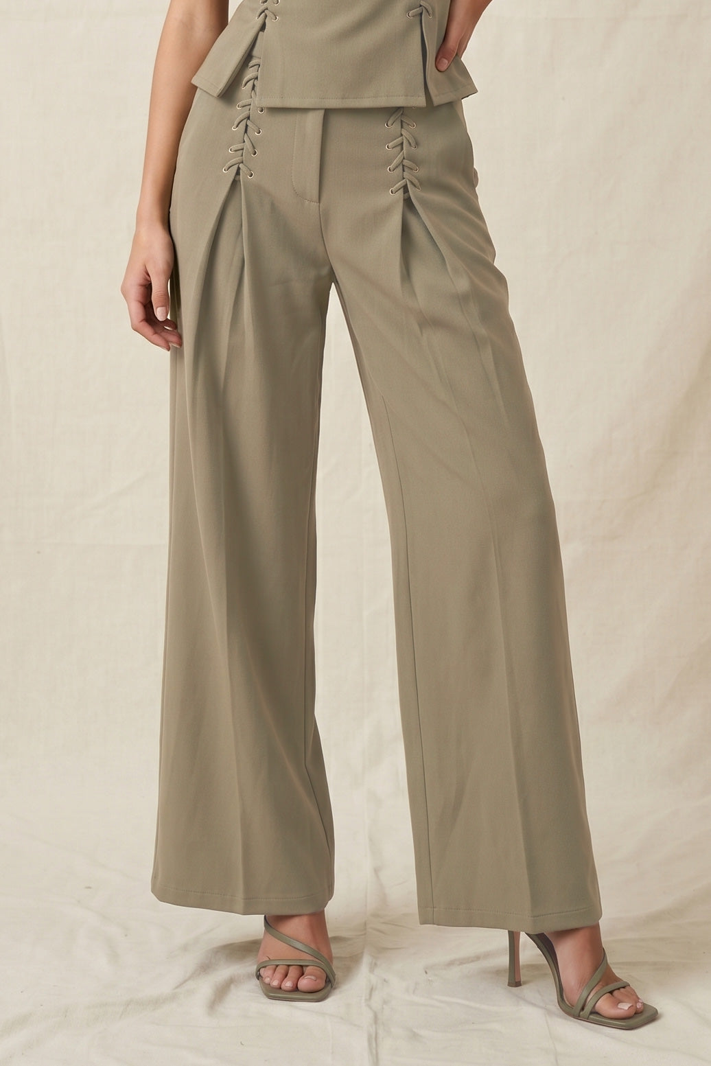 CP9023 TAUPE