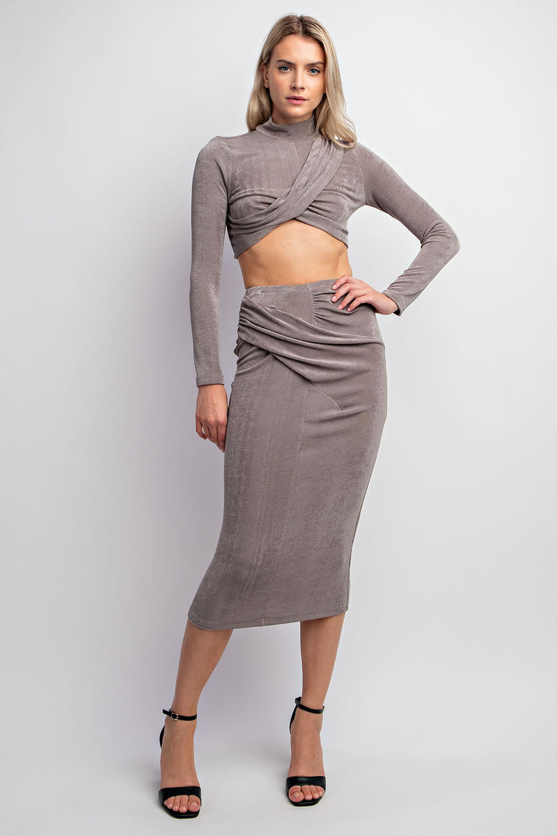 MT3524 SLINKY STRETCHED FRONT CROSSOVER CROP TOP