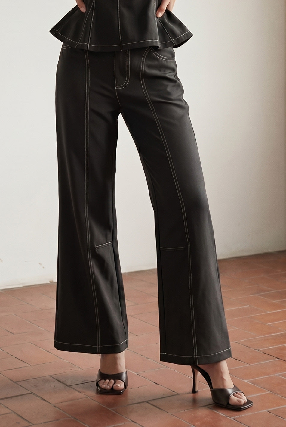 BLK BEIGE MODEL1