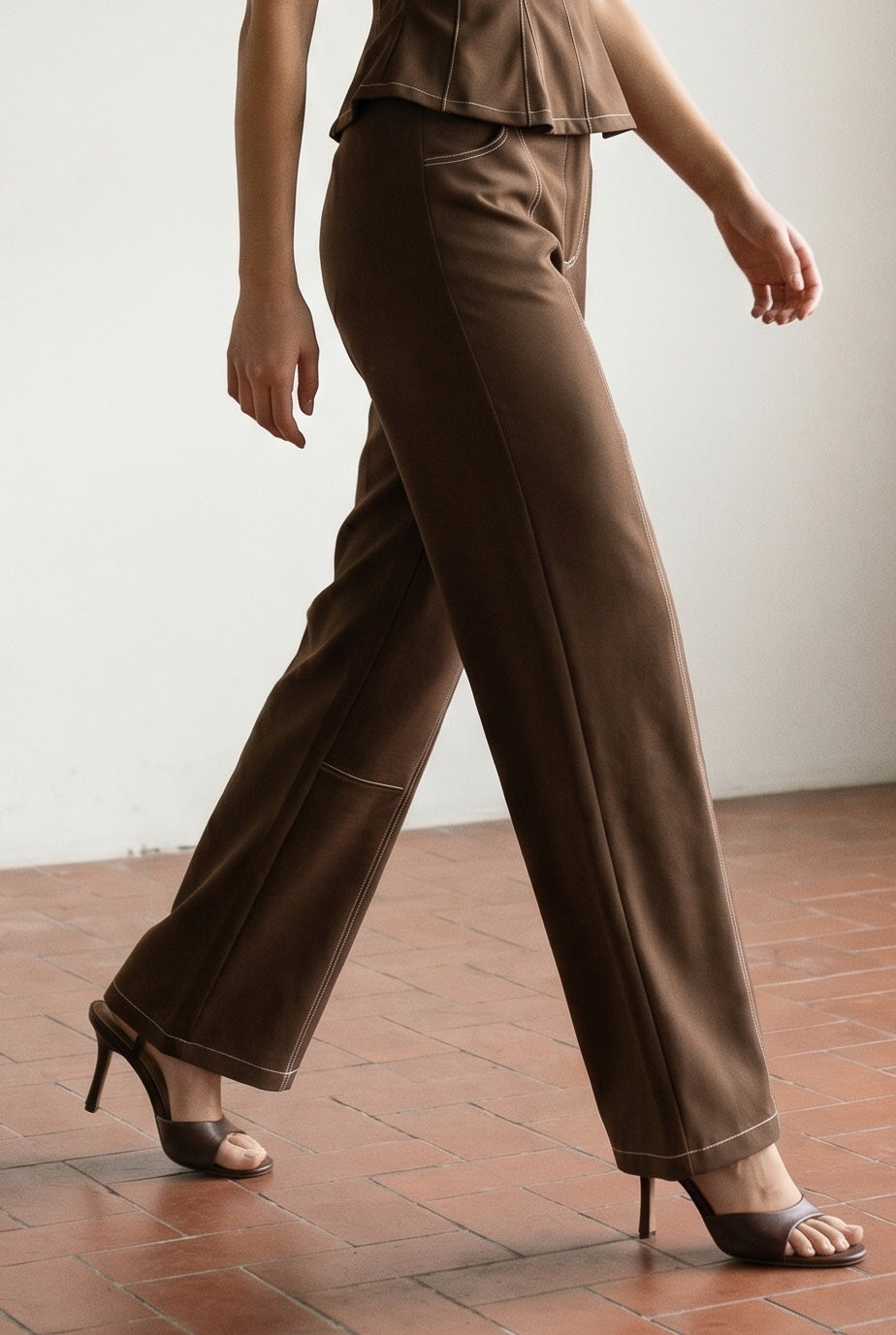 BROWN BEIGE MODEL2