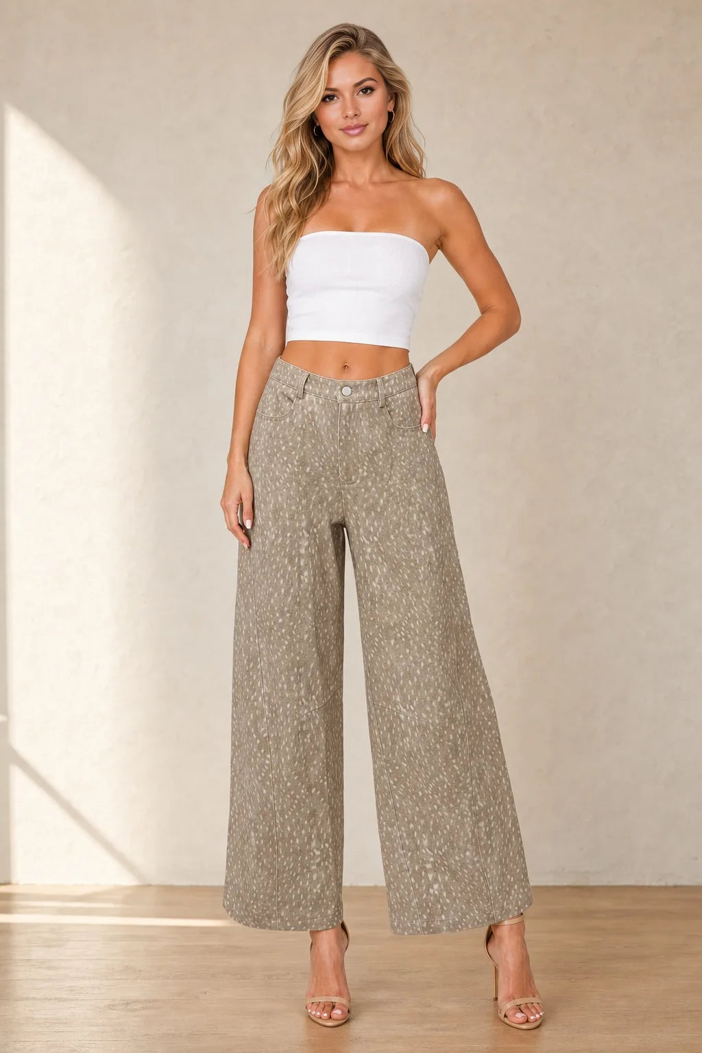 TAUPE MODEL1