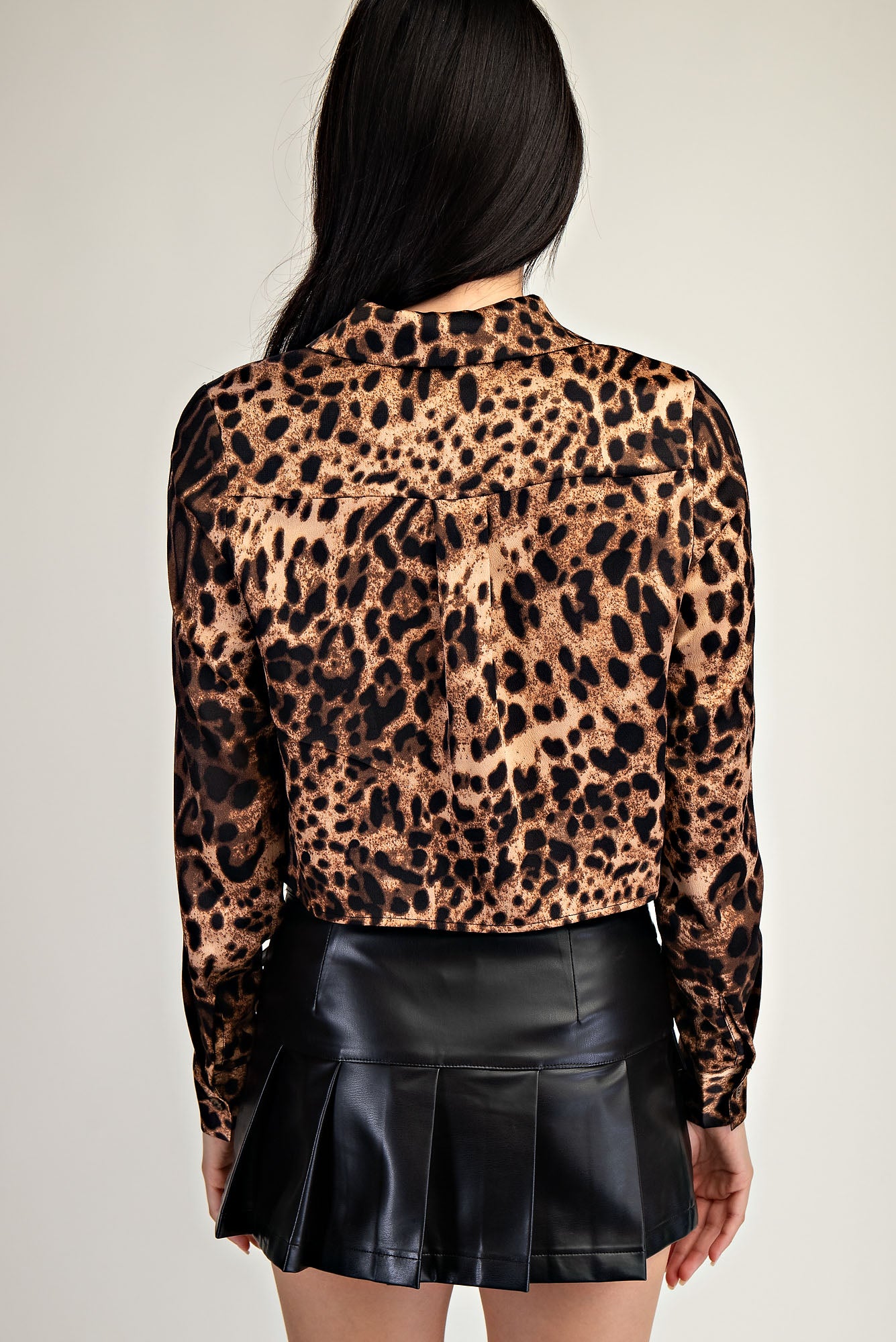 BROWN ANIMAL MODEL4