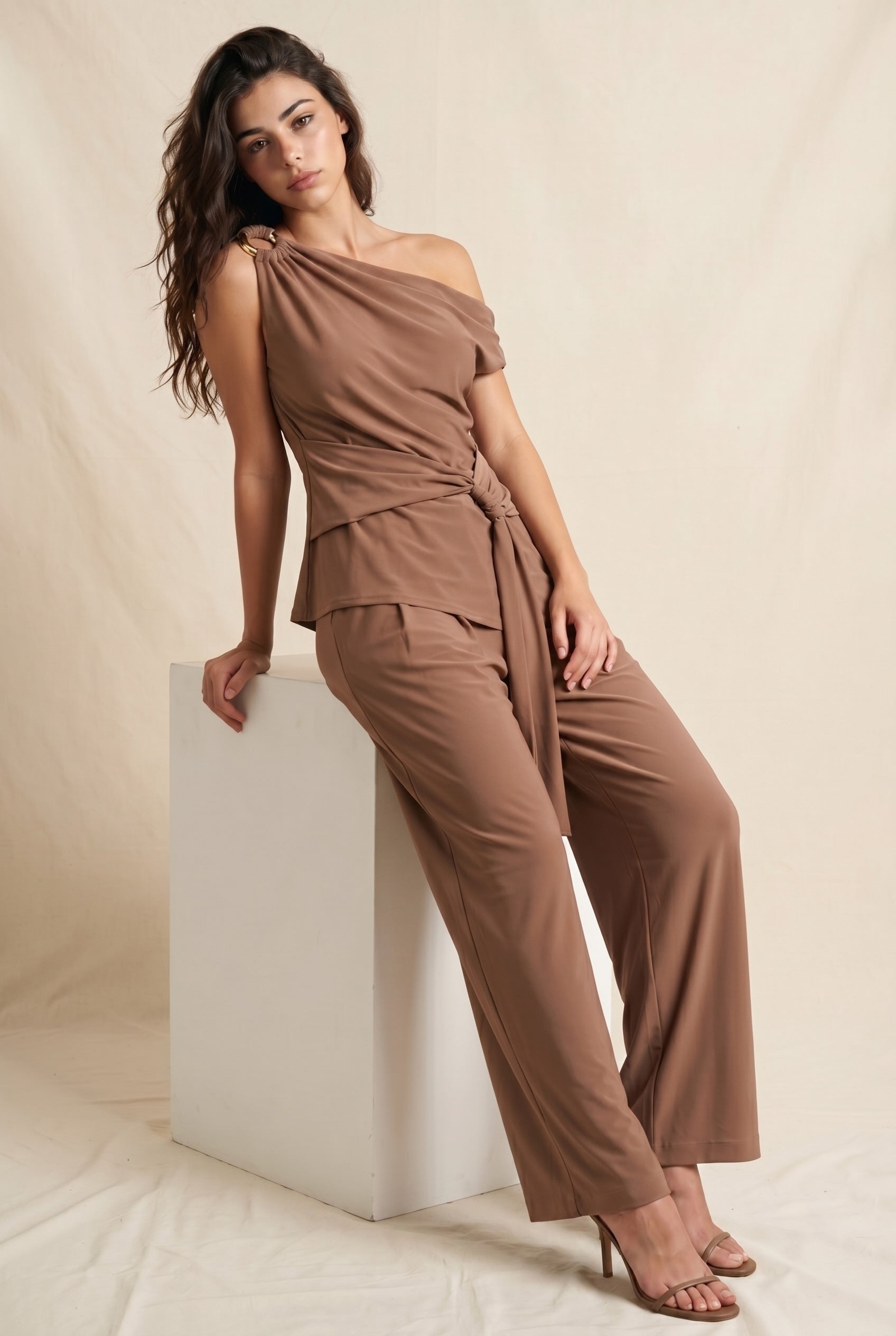 TT8989 MOCHA