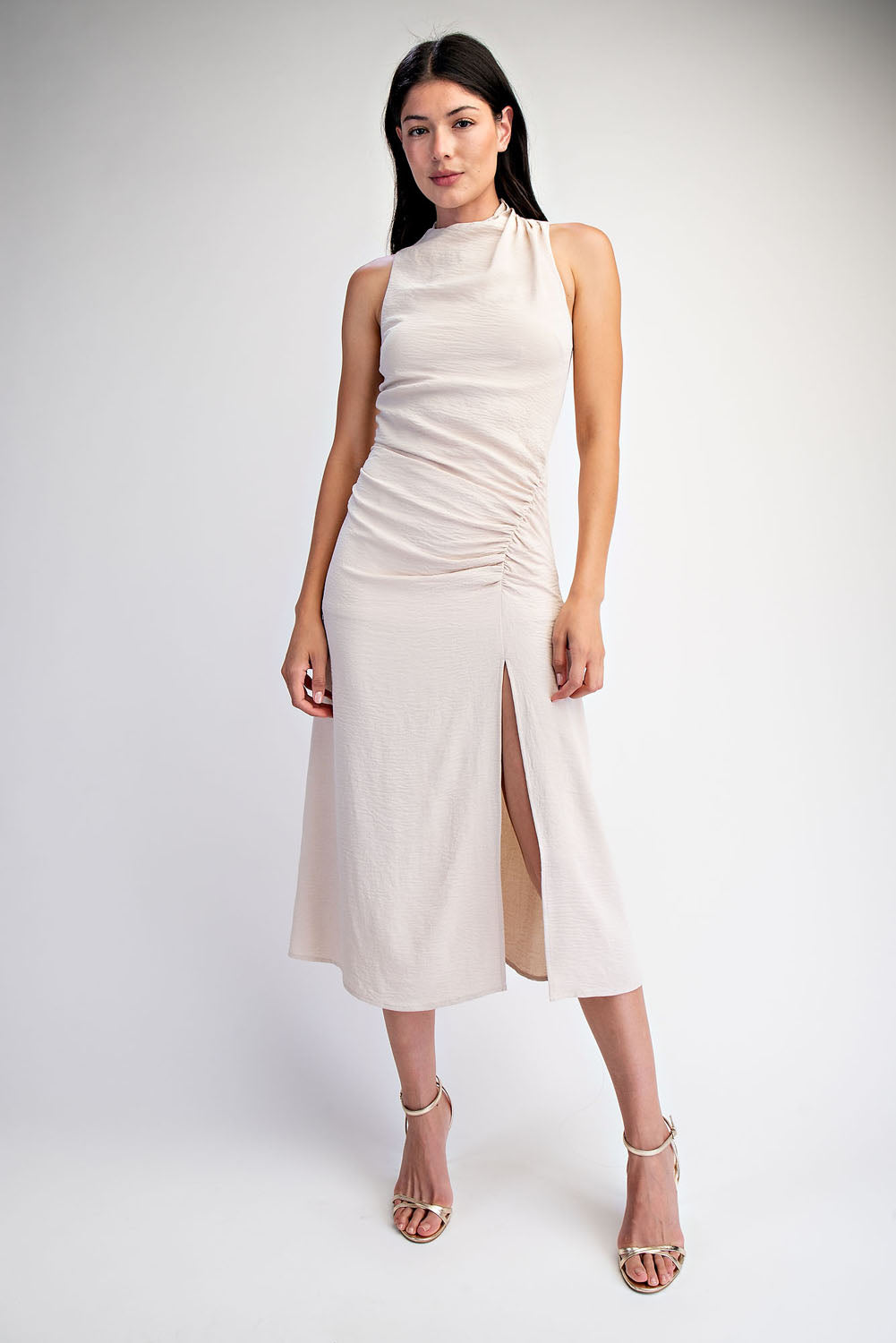 SLEEVELESS RUCHING DETAIL MIDI DRESS W/ SLIT