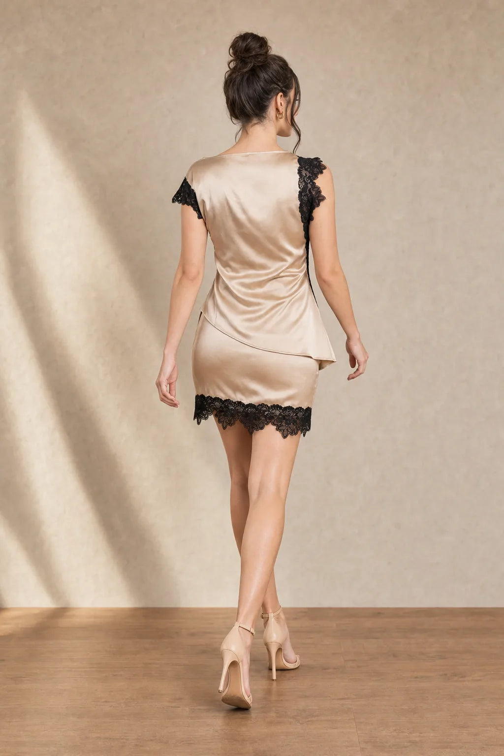 TAUPE BEIGE MODEL2