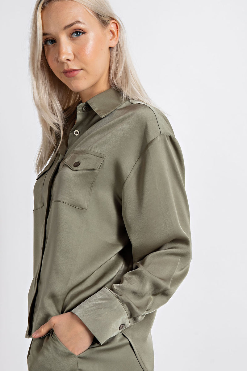 CT2487 SATIN BUTTON DOWN SHIRT W/ FRONT POCKETS